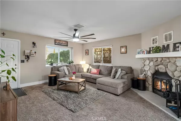 Lake Hughes, CA 93532,42635 Pinecliff ST