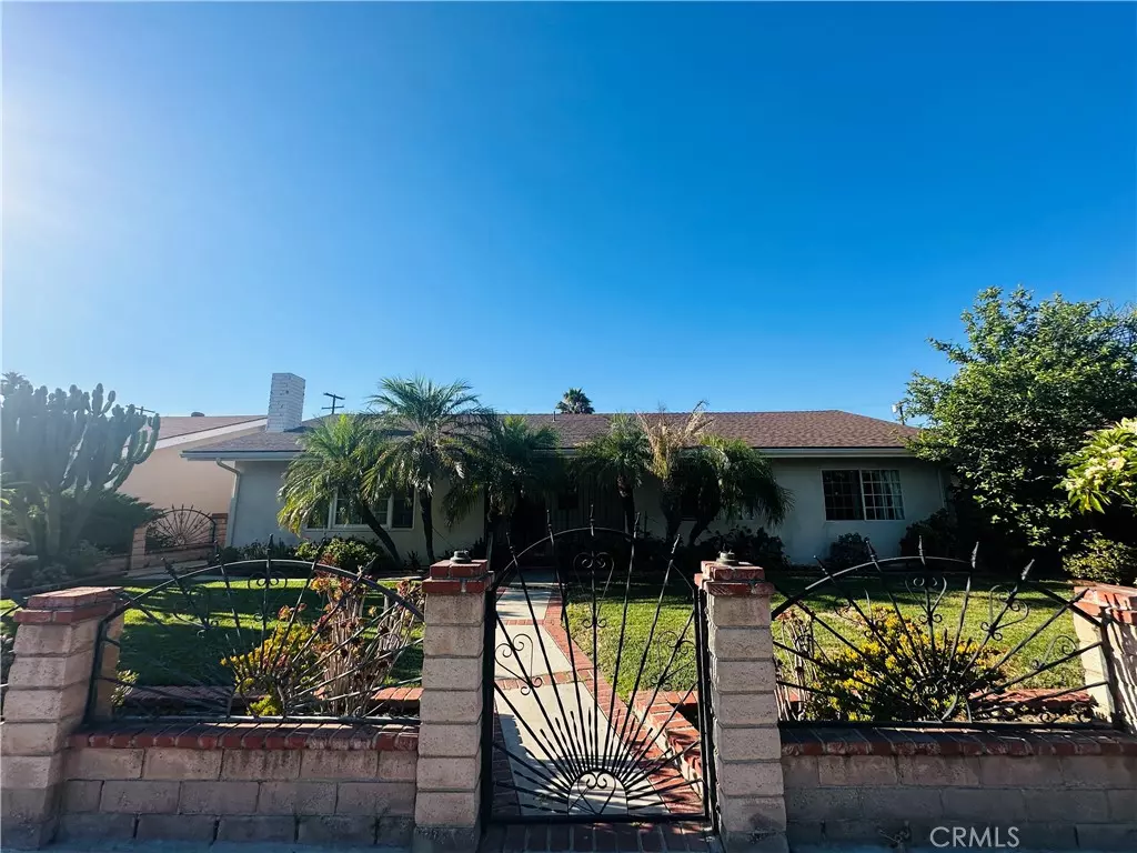 West Hills, CA 91307,22427 Vanowen ST