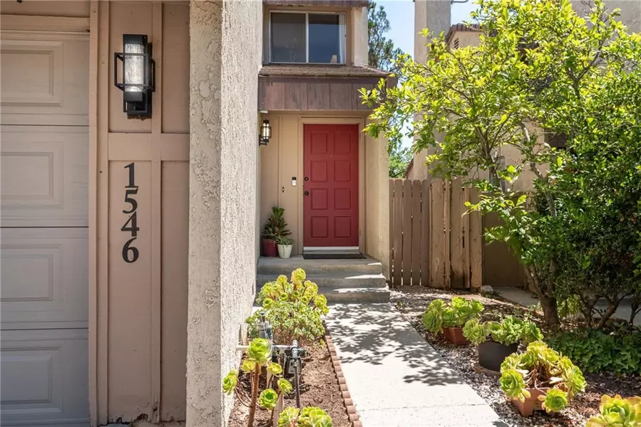 1546 Holly CT, Thousand Oaks, CA 91360