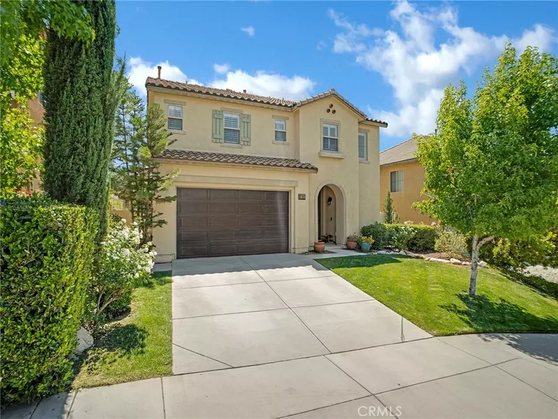 27027 Mountain Willow LN, Canyon Country, CA 91387