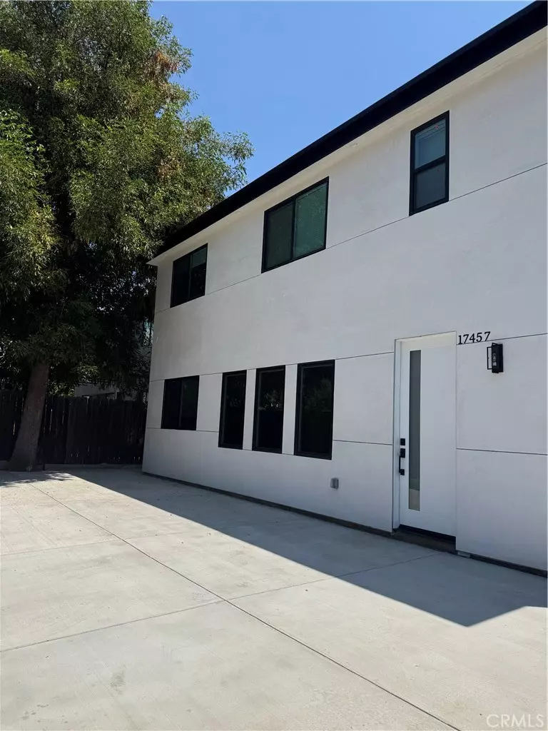 Encino, CA 91316,17457 Bullock ST