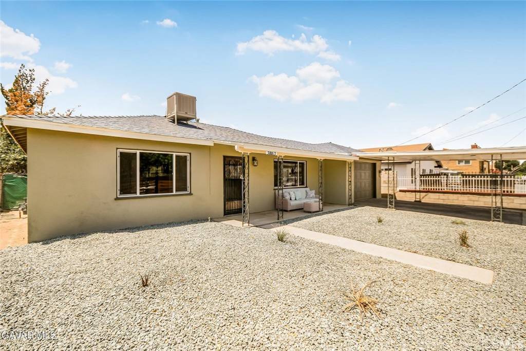 38013 11th ST E, Palmdale, CA 93550