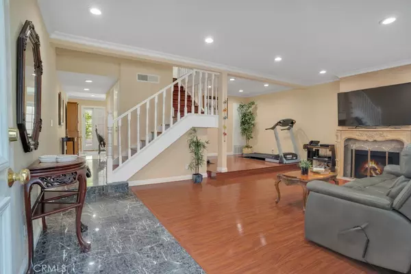 Tarzana, CA 91356,5644 Etiwanda AVE #5