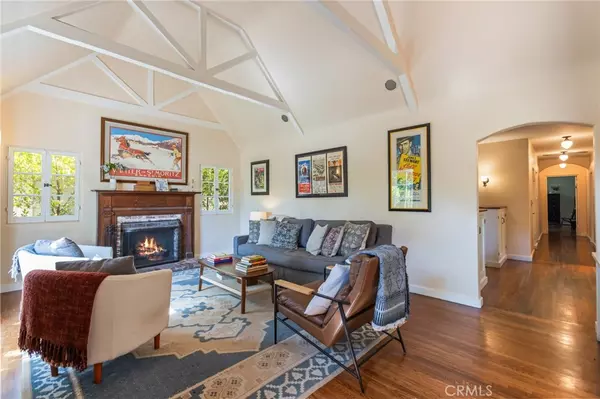 Valley Village, CA 91607,4852 Ben AVE