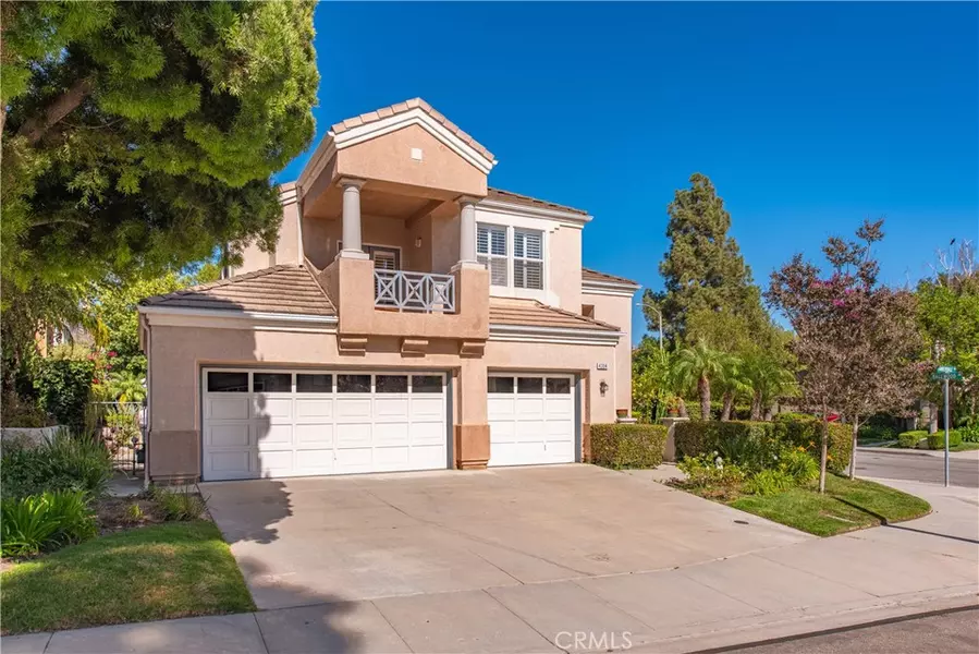 4304 Timberdale RD, Moorpark, CA 93021