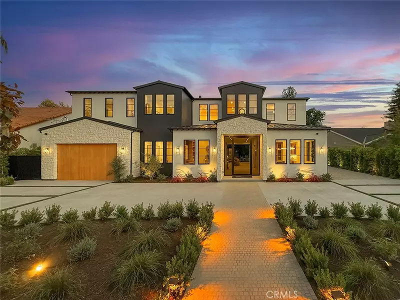 23416 Califa ST, Woodland Hills, CA 91367