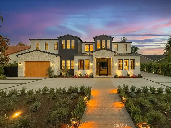23416 Califa ST, Woodland Hills, CA 91367