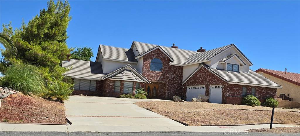 6841 Granada DR, Palmdale, CA 93551
