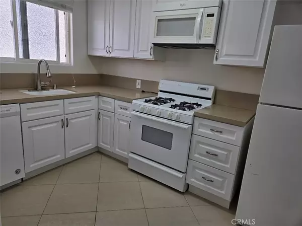 Sherman Oaks, CA 91403,14701 Dickens ST