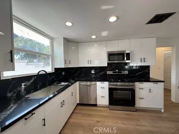 Winnetka, CA 91306,20336 Cantara ST