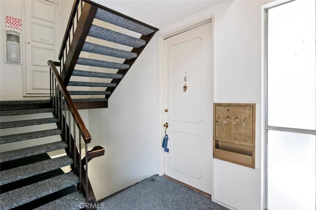 Westlake Village, CA 91361,31525 Lindero Canyon RD #6