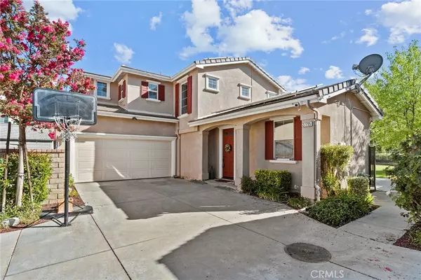 27795 Summer Grove PL #PJ, Valencia, CA 91354