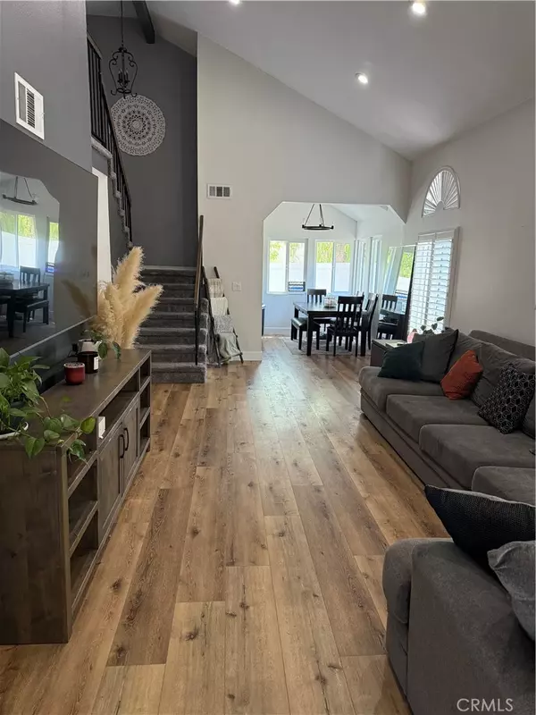 Canyon Country, CA 91351,26702 Linnet CT