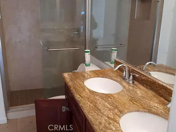 Panorama City, CA 91402,14520 Plummer ST #10