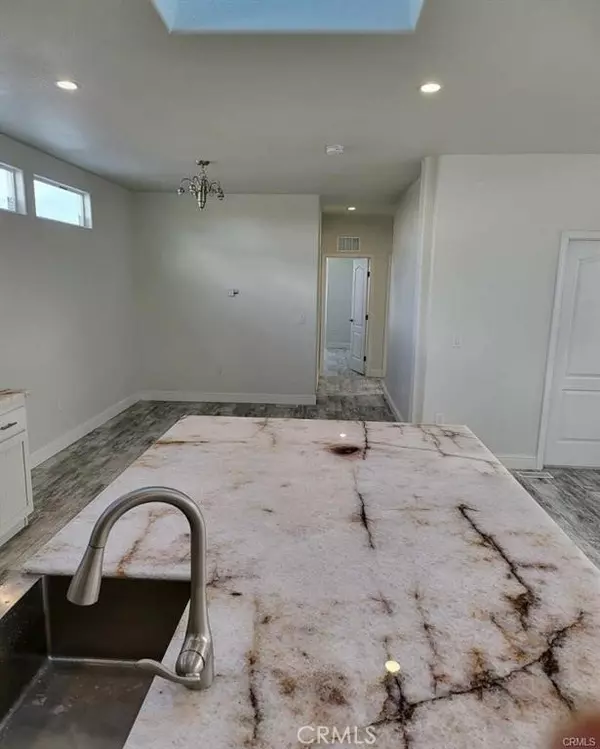 Perris, CA 92571,350 E San Jacinto #132