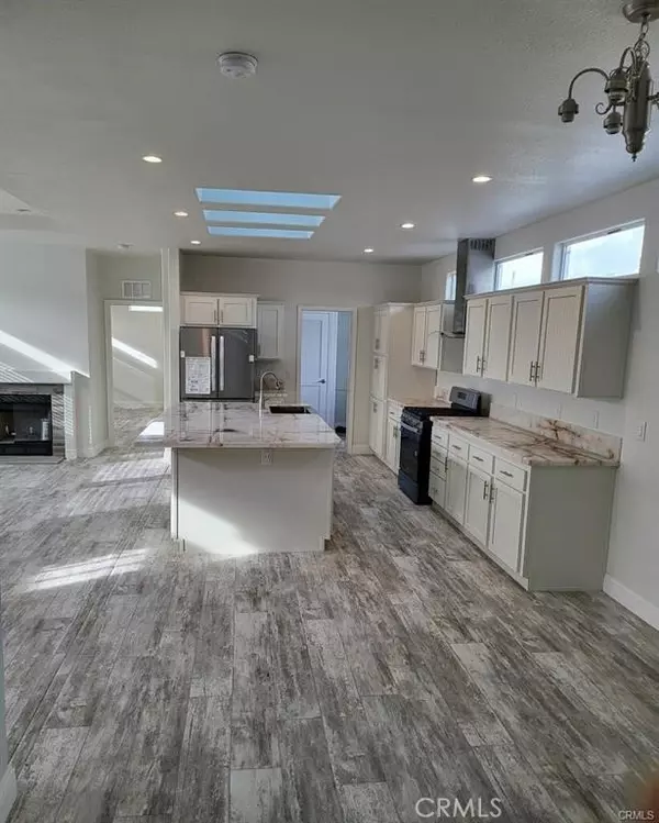 Perris, CA 92571,350 E San Jacinto #132