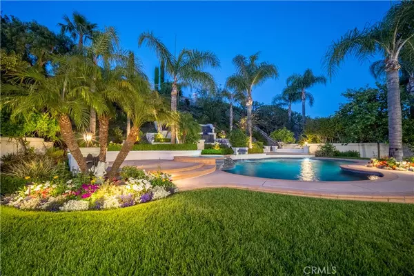 Calabasas, CA 91302,5366 Collingwood CIR