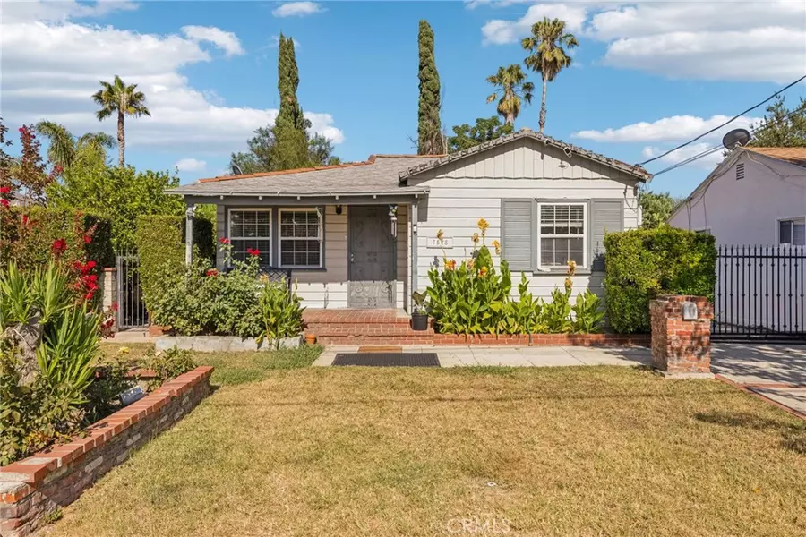 7528 Amigo AVE, Reseda, CA 91335