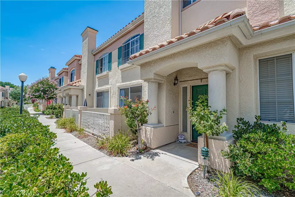 Canyon Country, CA 91387,18122 Flynn Drive #3106