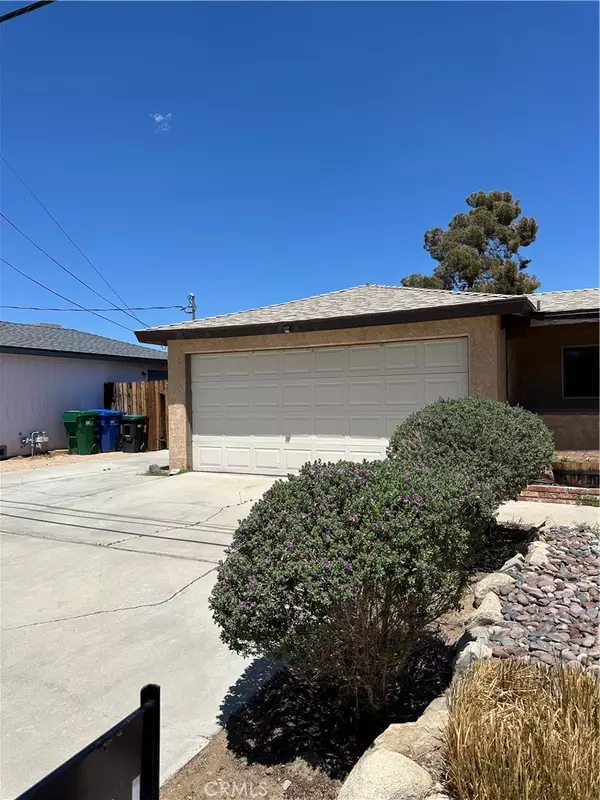 740 W Church AVE, Ridgecrest, CA 93555