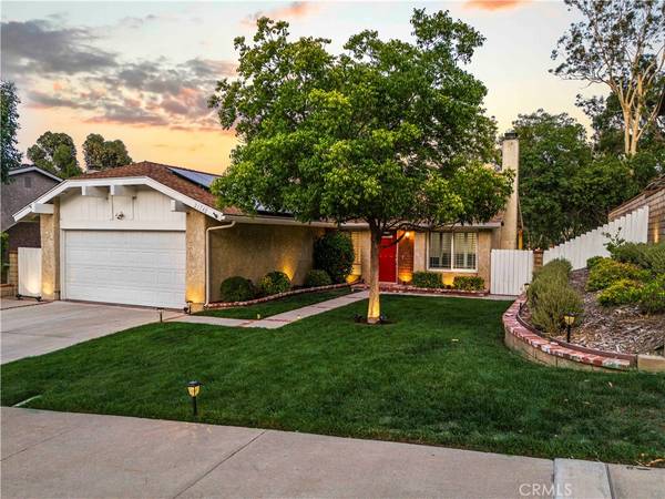 21742 Grovepark DR, Saugus, CA 91350