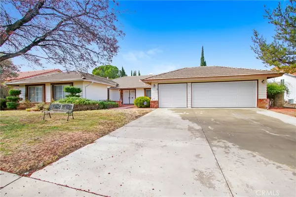 41253 Chestnut ST, Palmdale, CA 93551