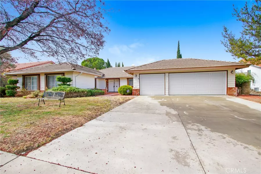 41253 Chestnut ST, Palmdale, CA 93551