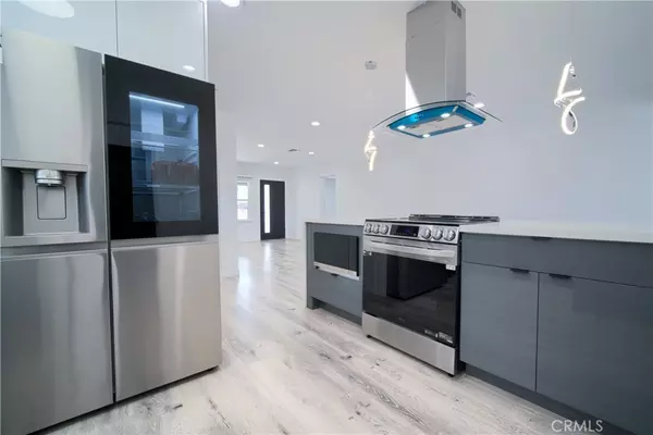 Encino, CA 91316,6160 Shoshone AVE