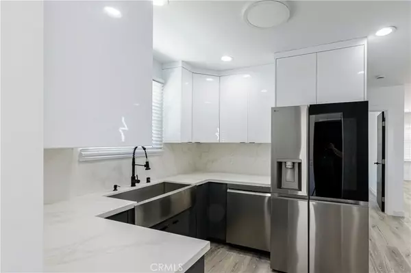 Encino, CA 91316,6160 Shoshone AVE