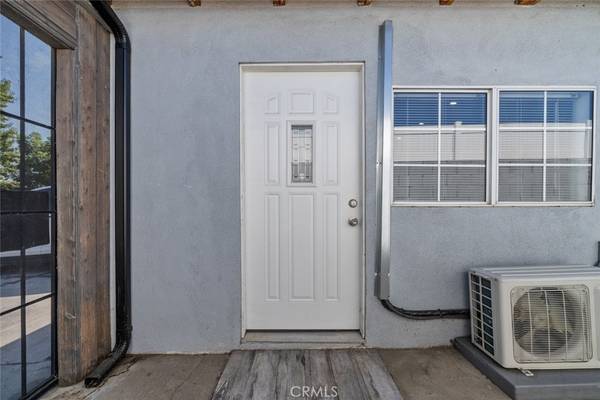 8447 Colbath AVE, Panorama City, CA 91402
