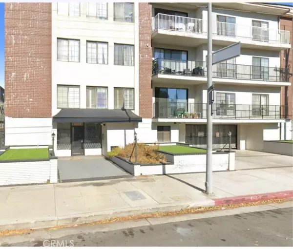 19029 Nordhoff ST #308, Northridge, CA 91324