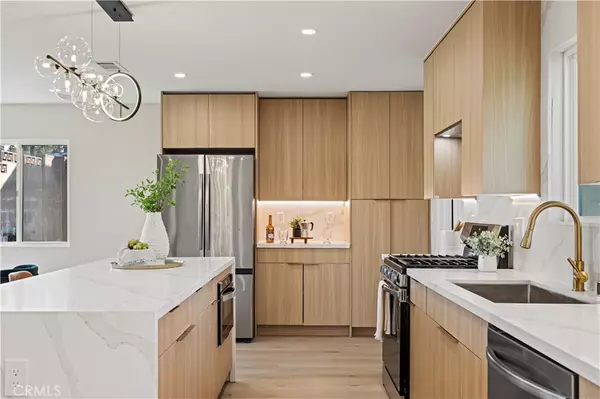 Sylmar, CA 91342,15086 Oro Grande ST