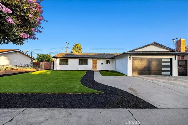 15086 Oro Grande ST, Sylmar, CA 91342