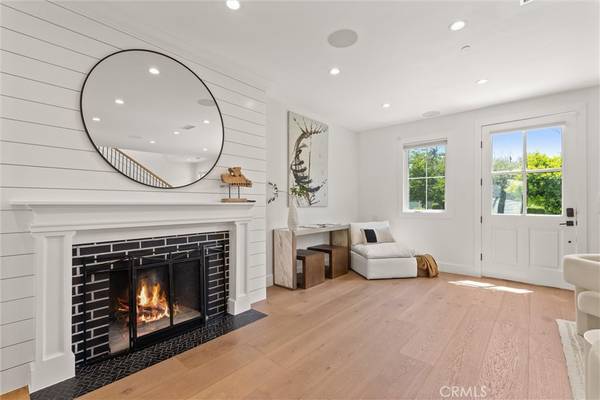 Valley Glen, CA 91401,5651 Ranchito AVE