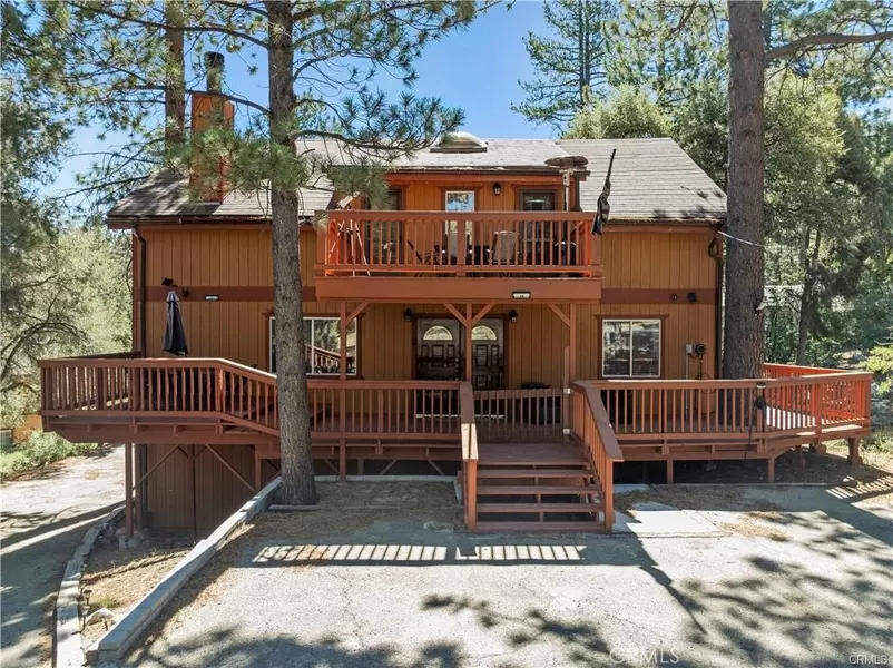 1808 Freeman DR, Pine Mountain Club, CA 93222
