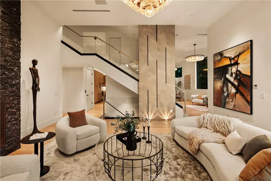 1955 Curson PL, Los Angeles, CA 90046