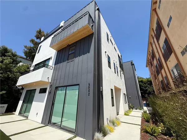 Valley Village, CA 91607,5044 Laurel Canyon BLVD