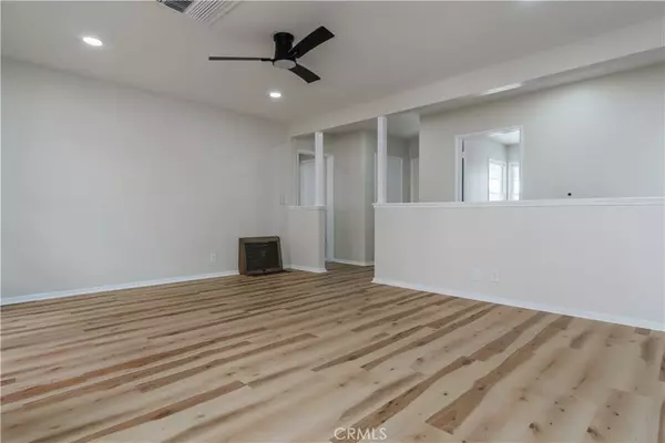 Arleta, CA 91331,9006 Patrick AVE