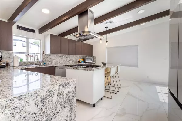 Reseda, CA 91335,19516 Blythe ST
