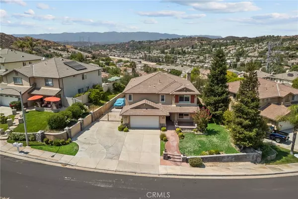 Saugus, CA 91390,21190 Cimarron WAY