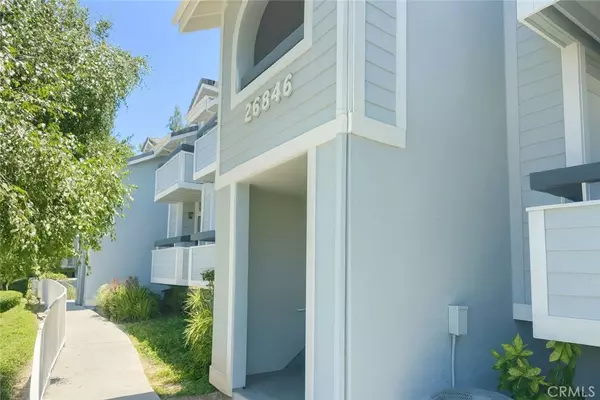 26846 Claudette ST #212, Canyon Country, CA 91351