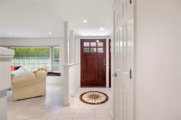 Newhall, CA 91321,23900 Darbun DR