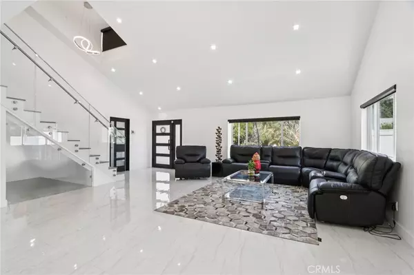 Granada Hills, CA 91344,11911 Louise AVE