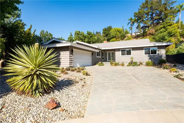 4240 Kingfisher RD, Calabasas, CA 91302