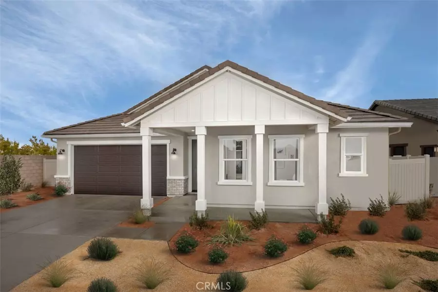 3254 Garnet LN, Lancaster, CA 93535