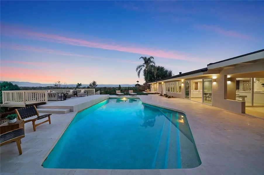 24153 Califa ST, Woodland Hills, CA 91367
