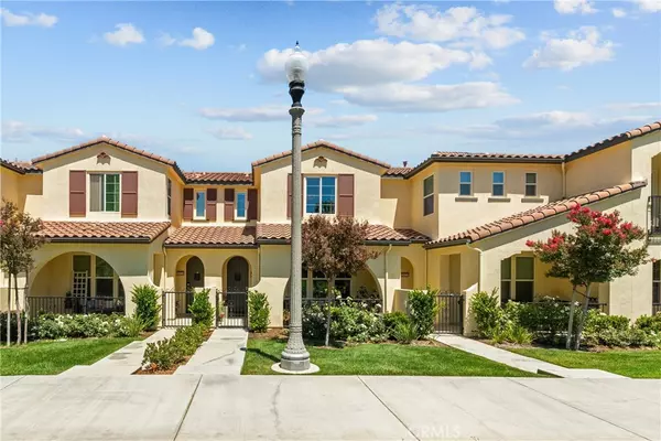 Valencia, CA 91354,28727 Calle De La Paz DR