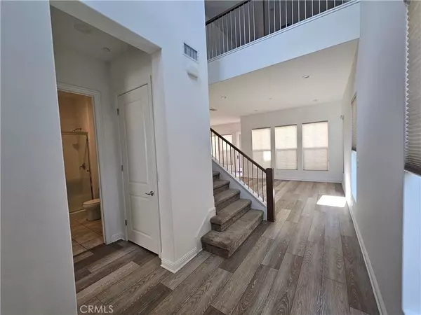Porter Ranch, CA 91326,20841 W Acorn CIR