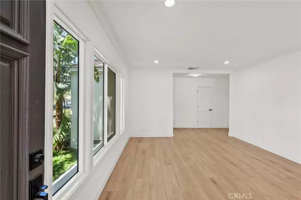 Reseda, CA 91335,6402 Bertrand AVE