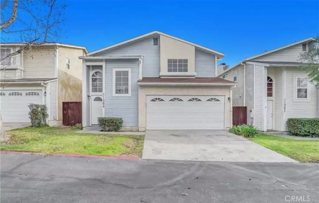 Pacoima, CA 91331,11384 Dronfield #36